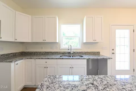 Kitchen - 148 Baxley Dr, Dunn, NC 28334 photo 4 of 5