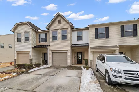 305 Leighann Ridge Ln, Rolesville, NC 27571