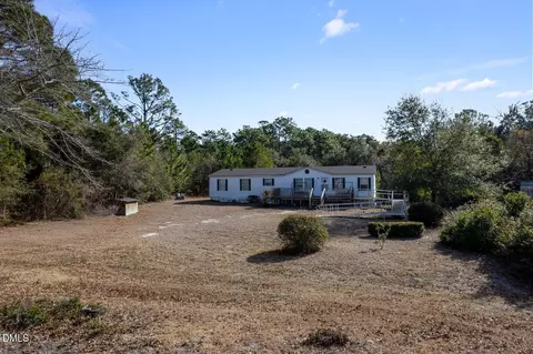 2564 SE River Rd SE, Winnabow, NC 28479