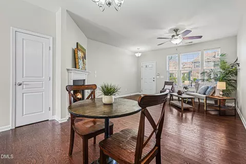 806 Cupola Dr, Raleigh, NC 27603