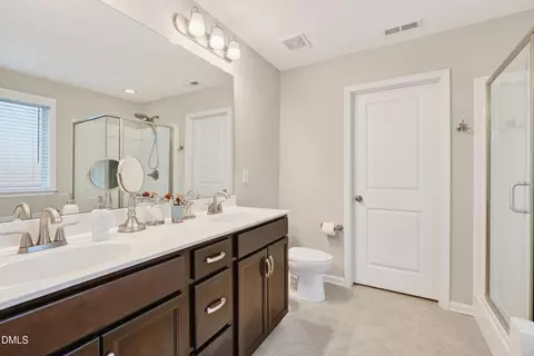 Bath - 6401 Blalock Forest Dr, Willow Spring, NC 27592 photo 1 of 2