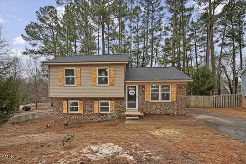 805 Havenwood Ct, Raleigh, NC 27615