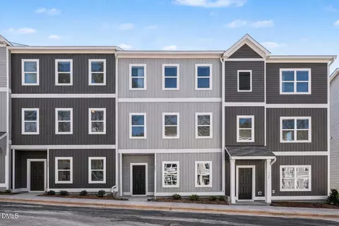 732 Orchard Vista Cir, Raleigh, NC 27606