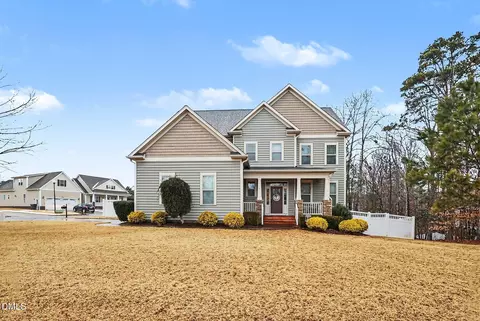 9 Barrowby Dr, Clayton, NC 27527