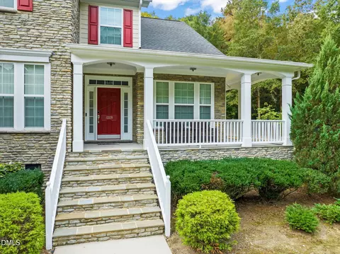1009 Hidden River Ct, Raleigh, NC 27614