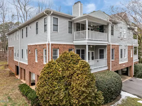 312 Lord Byron Ct, Cary, NC 27513