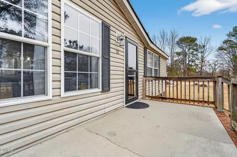 112 Morgan St, Erwin, NC 28339 photo 5