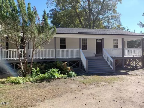 304 E Green St, Macclesfield, NC 27852