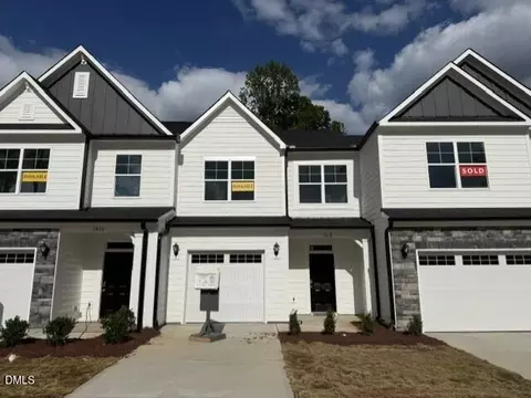 5418 Running Fox Ln, Durham, NC 27703
