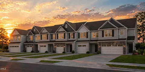 5420 Running Fox Ln, Durham, NC 27703