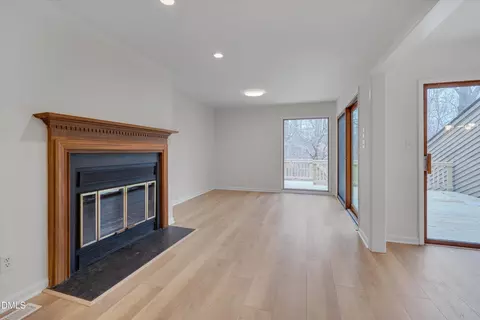 3 Creekview Ln, Durham, NC 27705 photo 9