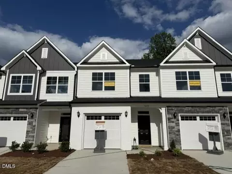 5422 Running Fox Ln, Durham, NC 27703