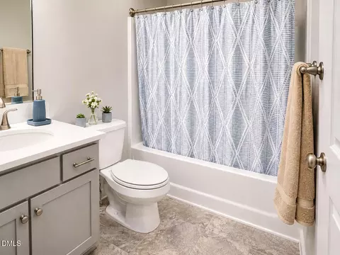 182 Hillmont Dr, Garner, NC 27529