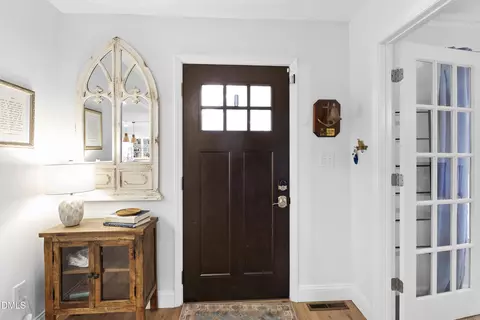 Entry Way - 1023 Devonshire Trl, Aberdeen, NC 28315 photo 1 of 4