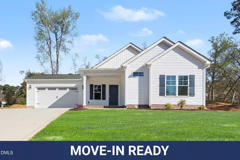 1709 Elizabeth Dr #( 2), Kinston, NC 28504
