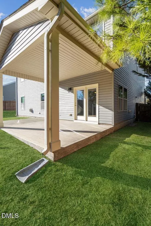 108 Putters Ct, Durham, NC 27703 photo 7