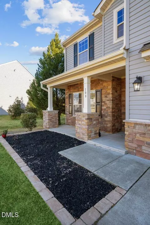 108 Putters Ct, Durham, NC 27703 photo 5