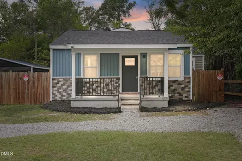 112 Preston Ave, Fayetteville, NC 28301