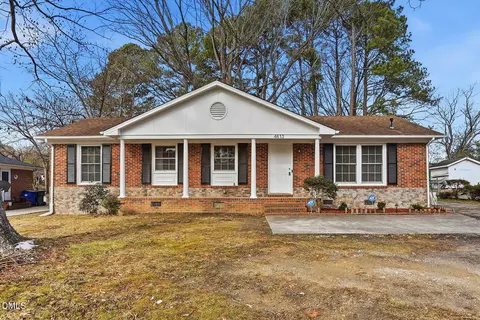 4613 Limerick Dr, Raleigh, NC 27604