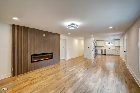 Living - 113 Johnson St, Garner, NC 27529 photo 2 of 5