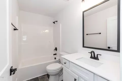 Bath - 42 Braddock Ct, Garner, NC 27529 photo 3 of 3