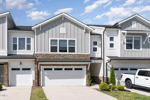 132 Deardom Way, Chapel Hill, NC 27516