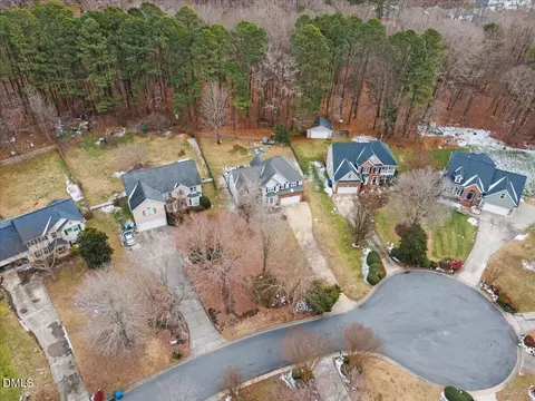 View/Area - 9 Otters Run, Durham, NC 27712 photo 3 of 4