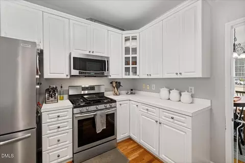 Kitchen - 9 Otters Run, Durham, NC 27712 photo 4 of 7