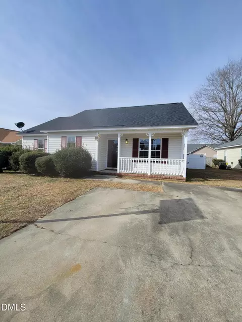 3670 Highland Dr, Ayden, NC 28513