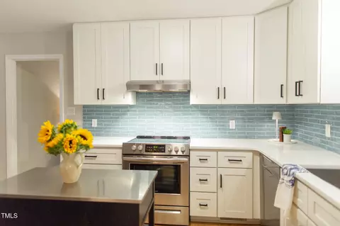 Kitchen - 3435 Cromwell Rd, Durham, NC 27705 photo 4 of 5