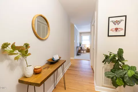 Entry Way - 3435 Cromwell Rd, Durham, NC 27705 photo 1 of 2