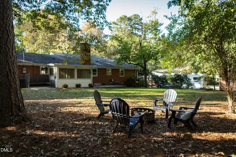 Exterior - 3435 Cromwell Rd, Durham, NC 27705 photo 7 of 10