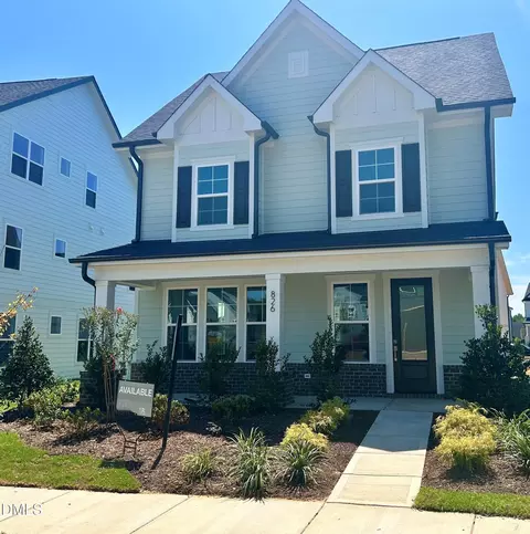 826 Fireship Rd, Fuquay Varina, NC 27526