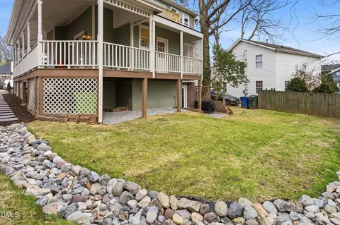 Exterior - 204 Georgetown Rd, Raleigh, NC 27608 photo 8 of 10
