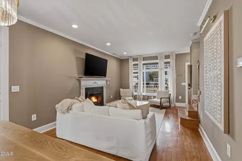 Living - 204 Georgetown Rd, Raleigh, NC 27608 photo 2 of 4