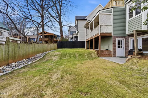 Exterior - 204 Georgetown Rd, Raleigh, NC 27608 photo 10 of 10