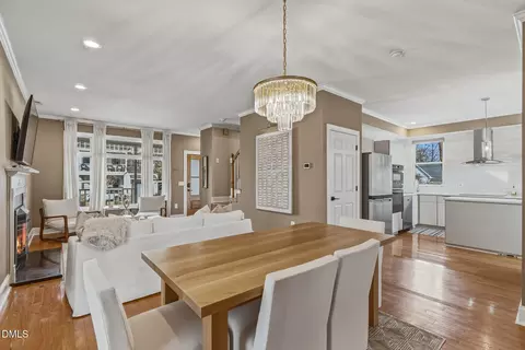 Dining - 204 Georgetown Rd, Raleigh, NC 27608 photo 2 of 4