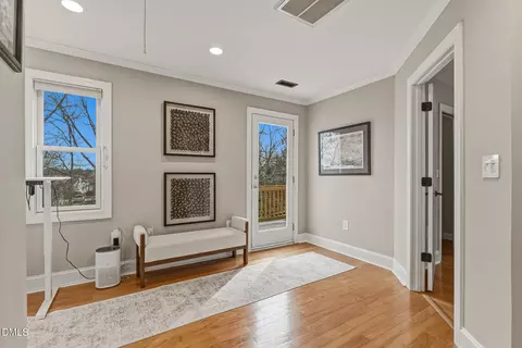 Entry Way - 204 Georgetown Rd, Raleigh, NC 27608 photo 5 of 5