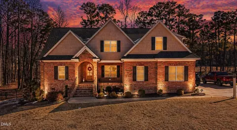 1453 Blue Heron Dr, Nashville, NC 27856