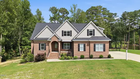 1453 Blue Heron Dr, Nashville, NC 27856