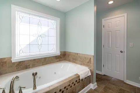Bath - 2846 Jackson King Rd, Willow Spring, NC 27592 photo 6 of 7