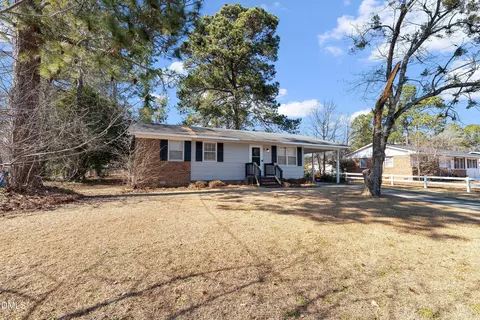 Exterior - 112 Gulf Dr, Dunn, NC 28334 photo 1 of 11