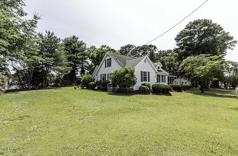 931 Eastern Ave, Nashville, NC 27856