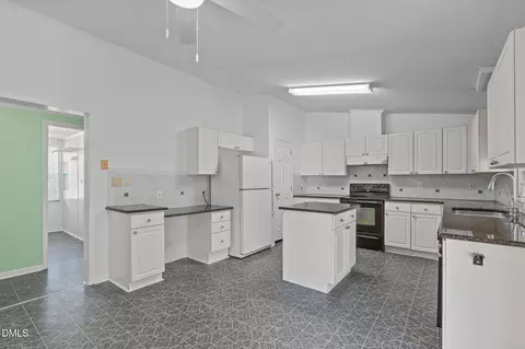 7900 Barbour Store Rd, Willow Spring, NC 27592 photo 8