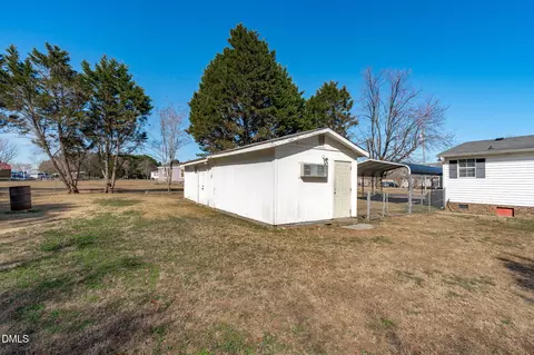 7900 Barbour Store Rd, Willow Spring, NC 27592 photo 31
