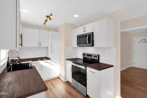 7533 Cliffbourne, Fayetteville, NC 28303