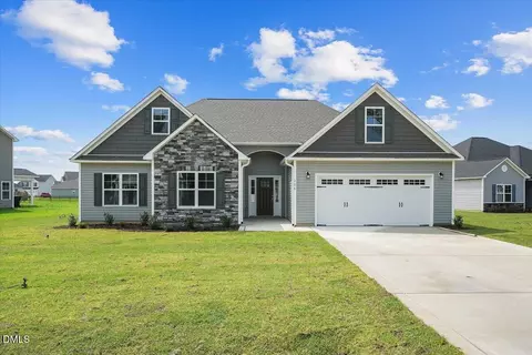 206 Talton Estates Dr, Pikeville, NC 27863