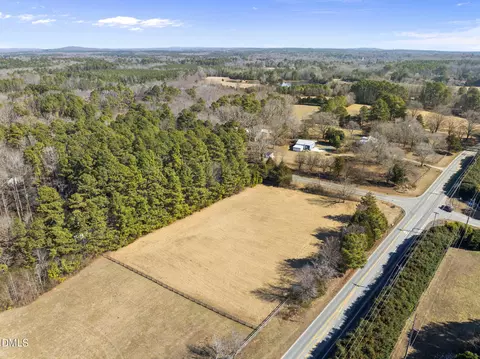 2 Dairyland Rd # A, Chapel Hill, NC 27516
