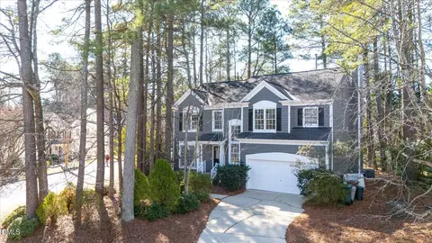 101 Paladin Pl, Cary, NC 27513