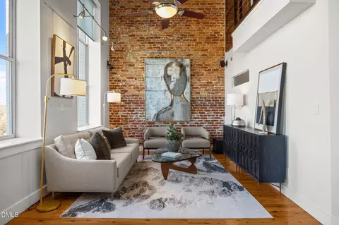 614 Capital Blvd UNIT 208, Raleigh, NC 27603